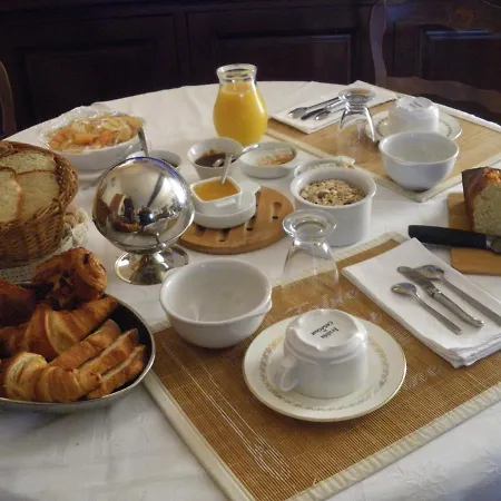 La Metairie Du Pont Alojamento de Acomodação e Pequeno-almoço Sainte-Hermine