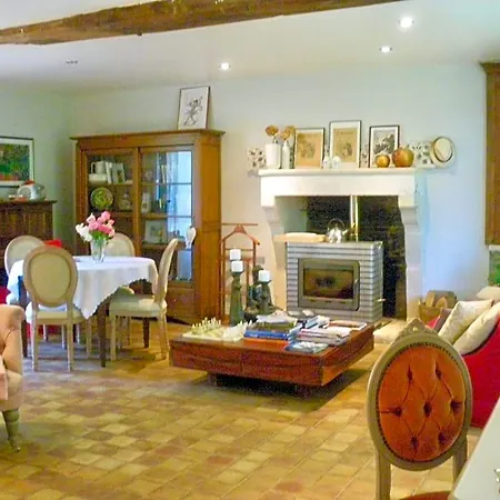 La Metairie Du Pont Bed & Breakfast 4*