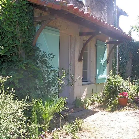 La Metairie Du Pont Bed & Breakfast Sainte-Hermine